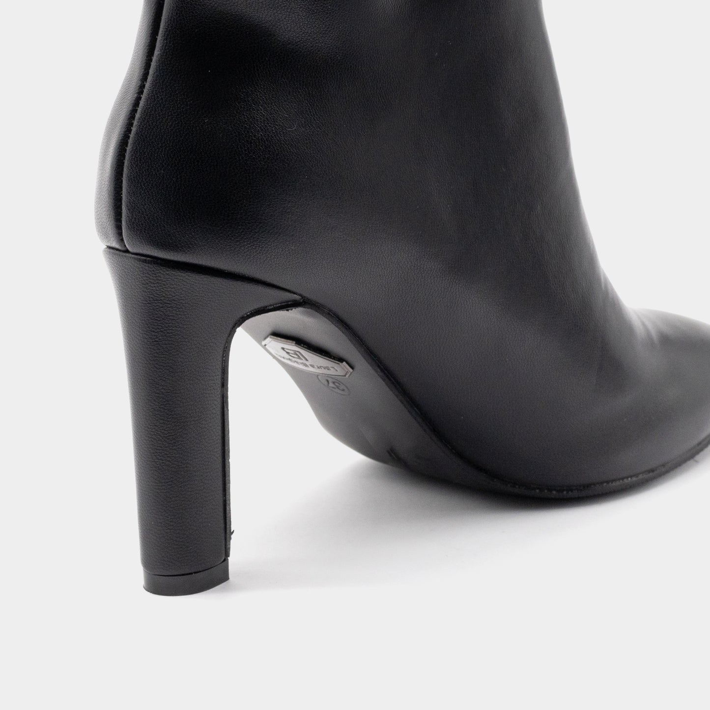 LAURA BIAGIOTTI crne ženske čizme