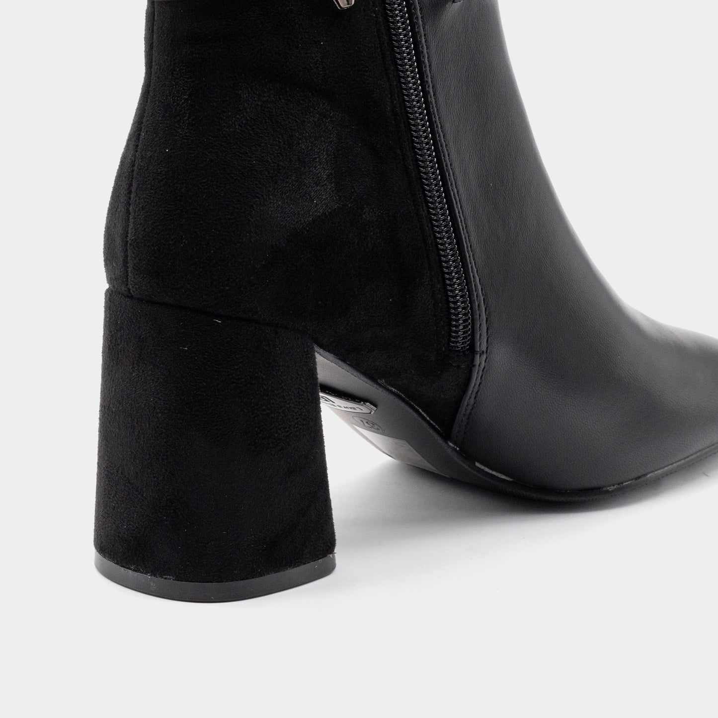 LAURA BIAGIOTTI crne ženske čizme