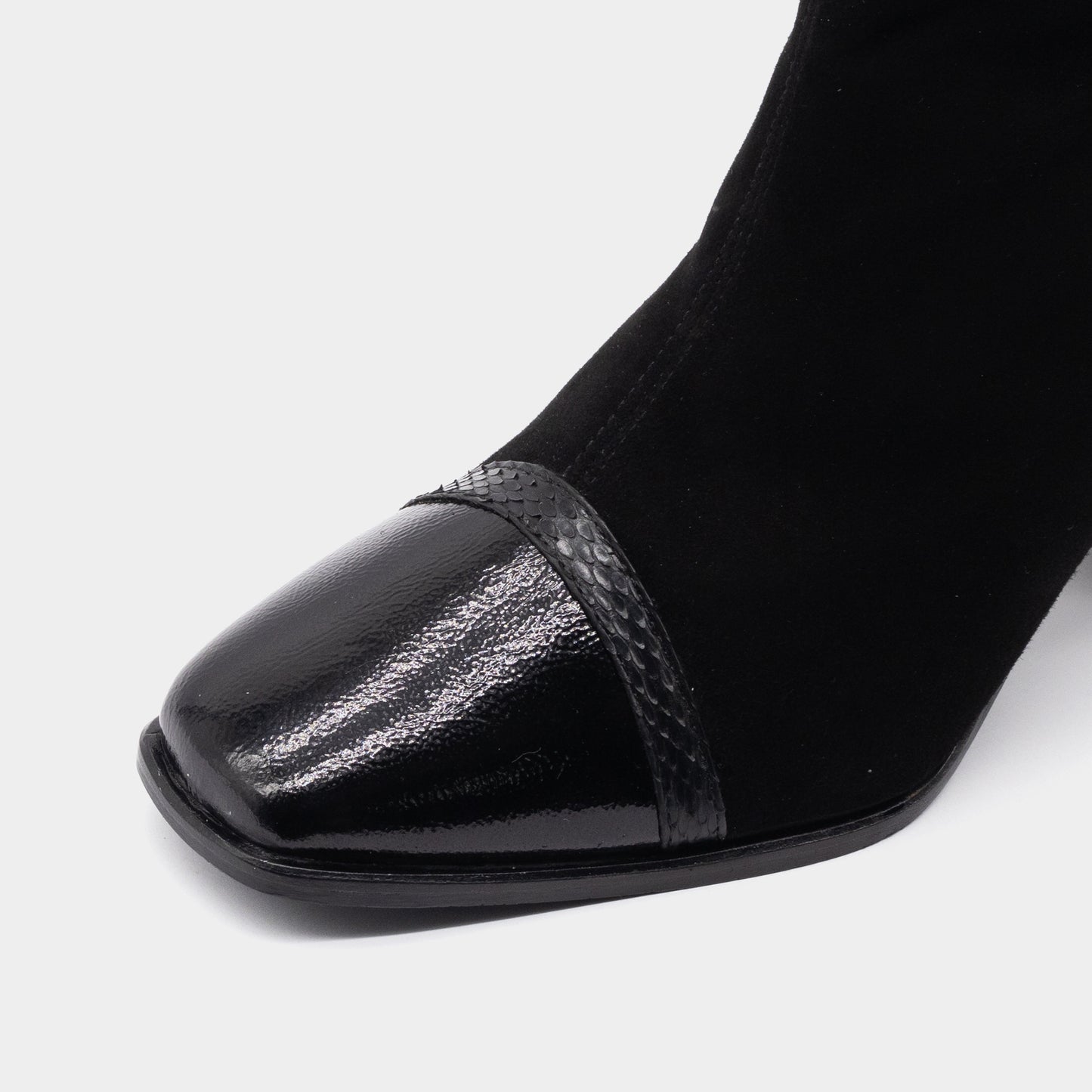 POLETTO crne ženske gležnjače